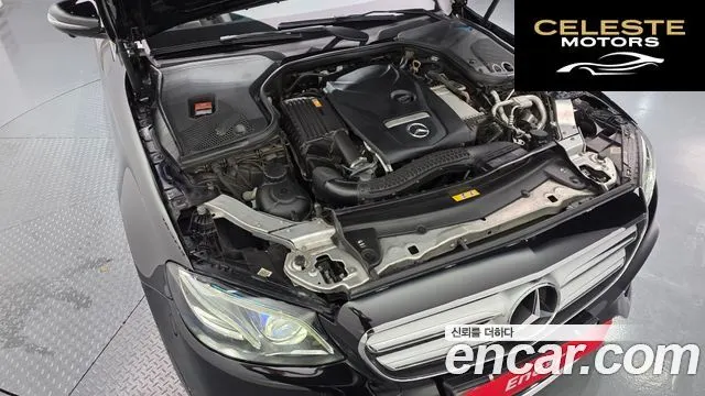 MERCEDES AMG E-Classe W213 E300 AMG Line 2017 — photo 6 sur 36