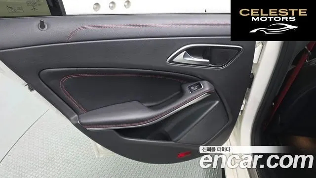 MERCEDES AMG CLA-Classe C117 CLA45 AMG 4MATIC 2018 — photo 14 sur 30