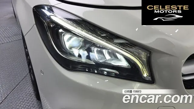 MERCEDES AMG CLA-Classe C117 CLA45 AMG 4MATIC 2018 — photo 7 sur 30