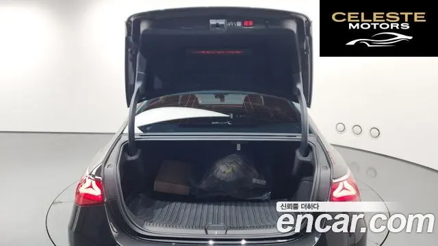 MERCEDES AMG E-Classe W214 E300 4MATIC AMG Line 2025 — photo 25 sur 44