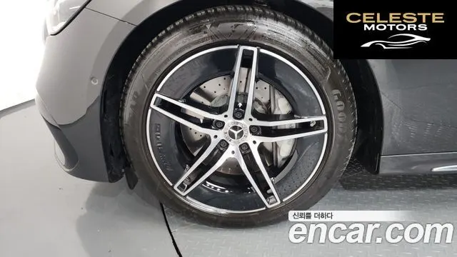 MERCEDES AMG E-Classe W214 E300 4MATIC AMG Line 2025 — photo 5 sur 44
