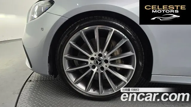 MERCEDES AMG E-Classe W213 E350 4MATIC AMG Line 2022 — photo 4 sur 30