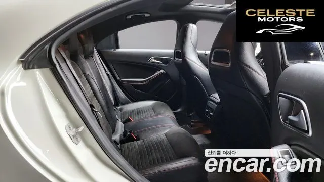 MERCEDES AMG CLA-Classe C117 CLA220 AMG Line 2018 — photo 17 sur 30