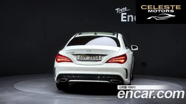 MERCEDES AMG CLA-Classe C117 CLA220 AMG Line 2018 — photo 4 sur 30