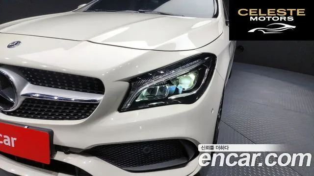 MERCEDES AMG CLA-Classe C117 CLA220 AMG Line 2018 — photo 8 sur 30