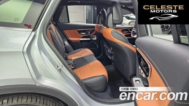 MERCEDES AMG GLC-Classe X254 GLC300 4MATIC AMG Line 2024 — photo 12 sur 20