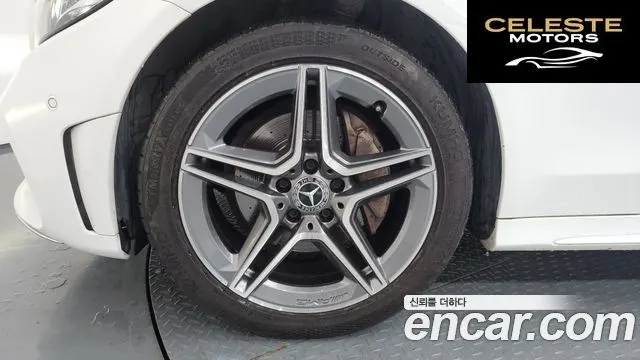 MERCEDES AMG C-Classe W205 C220 d 4MATIC AMG Line 2019 — photo 5 sur 39