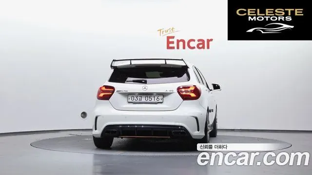 MERCEDES AMG A-Classe W176 A45 AMG 4MATIC 2016 — photo 4 sur 20
