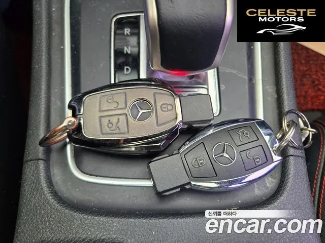 MERCEDES AMG CLA-Classe C117 CLA45 AMG 4MATIC 2015 — photo 13 sur 22