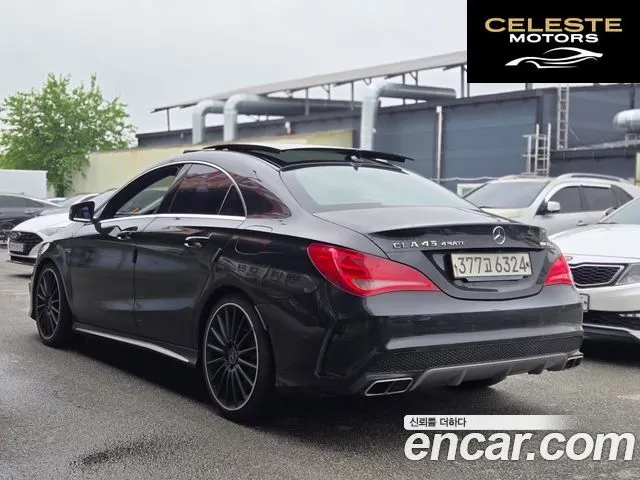 MERCEDES AMG CLA-Classe C117 CLA45 AMG 4MATIC 2015 — photo 3 sur 22