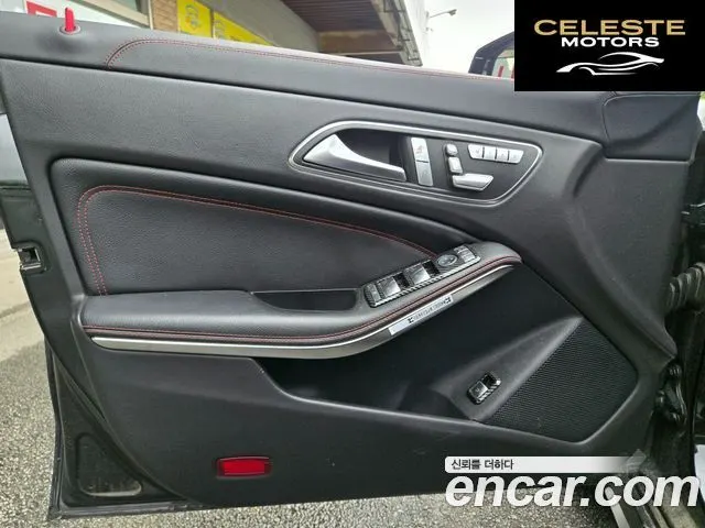 MERCEDES AMG CLA-Classe C117 CLA45 AMG 4MATIC 2015 — photo 8 sur 22