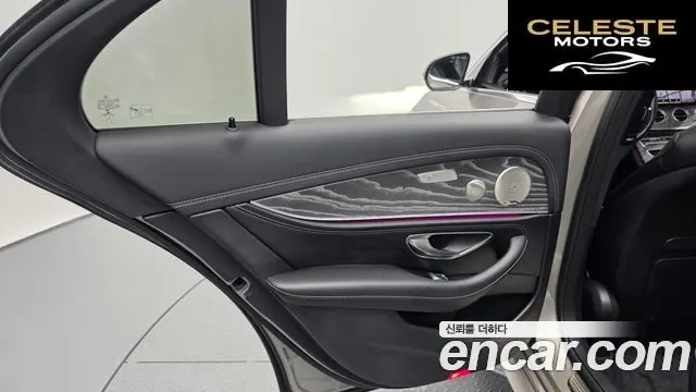 MERCEDES AMG E-Classe W213 E350 4MATIC AMG Line 2022 — photo 14 sur 33