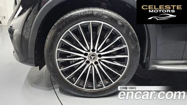 MERCEDES AMG GLC-Classe X254 GLC300 4MATIC AMG Line 2024 — photo 5 sur 35