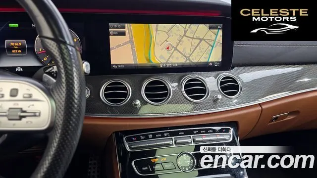 MERCEDES AMG E-Classe W213 E350 4MATIC AMG Line 2019 — photo 18 sur 38