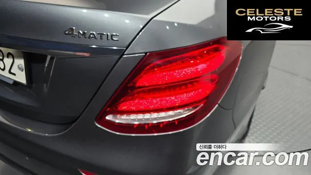 MERCEDES AMG E-Classe W213 E350 4MATIC AMG Line 2019 — photo 9 sur 38