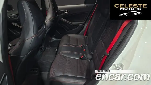 MERCEDES AMG A-Classe W176 A45 AMG 4MATIC 2015 — photo 11 sur 20