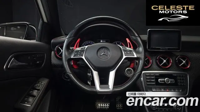 MERCEDES AMG A-Classe W176 A45 AMG 4MATIC 2015 — photo 13 sur 20