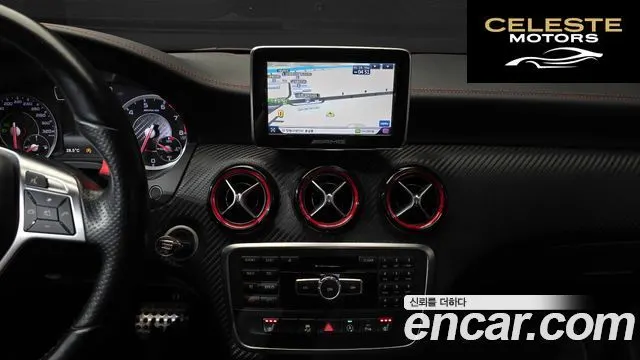 MERCEDES AMG A-Classe W176 A45 AMG 4MATIC 2015 — photo 14 sur 20