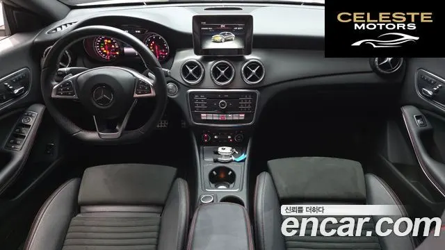 MERCEDES AMG CLA-Classe C117 CLA220 AMG Line 2018 — photo 10 sur 30
