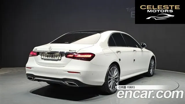 MERCEDES AMG E-Classe W213 E350 4MATIC AMG Line 2021 — photo 2 sur 32