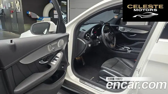 MERCEDES AMG GLC-Classe X253 GLC300 4MATIC AMG Line Coupé 2019 — photo 13 sur 30