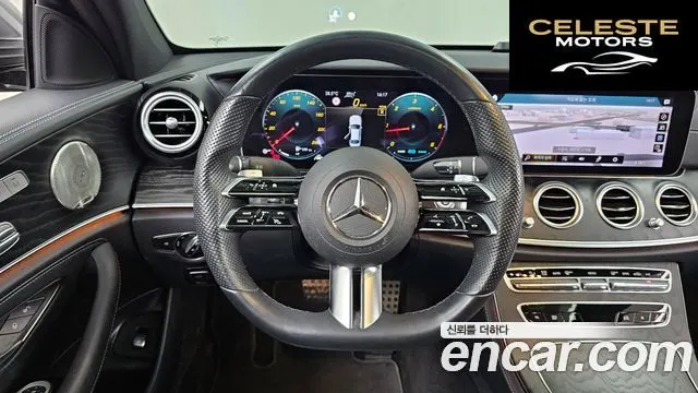 MERCEDES AMG E-Classe W213 E220d 4MATIC AMG Line 2022 — photo 19 sur 33