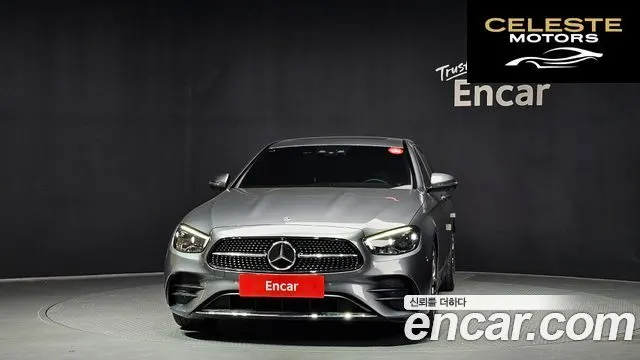MERCEDES AMG E-Classe W213 E220d 4MATIC AMG Line 2022 — photo 3 sur 33