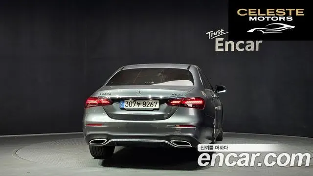MERCEDES AMG E-Classe W213 E220d 4MATIC AMG Line 2022 — photo 4 sur 33