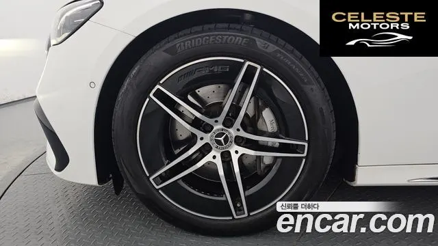 MERCEDES AMG E-Classe W214 E300 4MATIC AMG Line 2025 — photo 5 sur 35