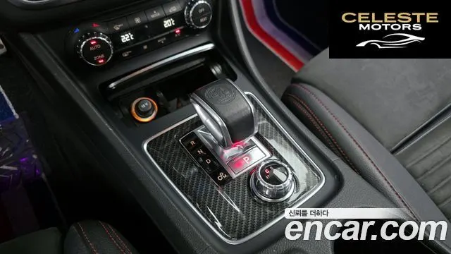 MERCEDES AMG GLA-Classe X156 GLA45 AMG 4MATIC 2019 — photo 12 sur 31