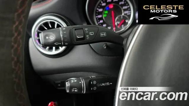 MERCEDES AMG GLA-Classe X156 GLA45 AMG 4MATIC 2019 — photo 20 sur 31