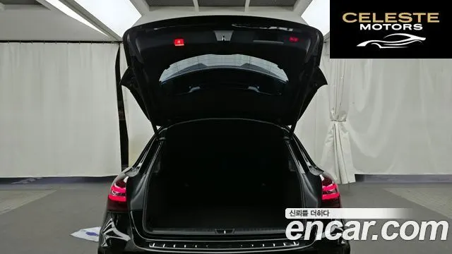 MERCEDES AMG GLA-Classe X156 GLA45 AMG 4MATIC 2019 — photo 26 sur 31
