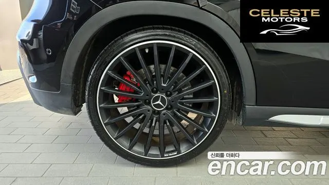 MERCEDES AMG GLA-Classe X156 GLA45 AMG 4MATIC 2019 — photo 5 sur 31