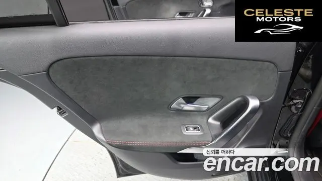 MERCEDES AMG A-Classe W177 AMG A45 4MATIC+ Hatchback 2021 — photo 15 sur 32