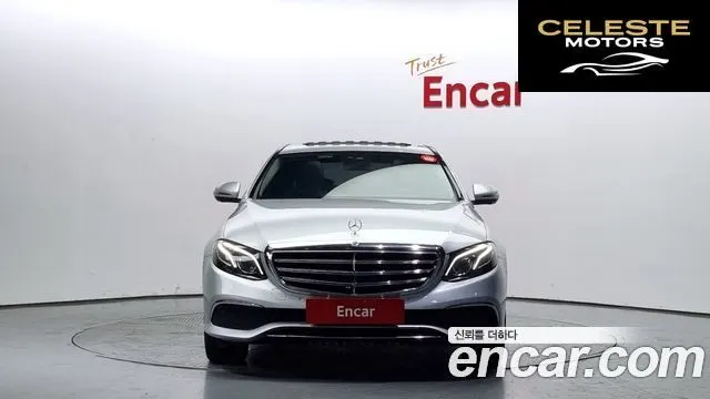 MERCEDES BENZ E-Classe W213 E300 Exclusive 2018 — photo 3 sur 20