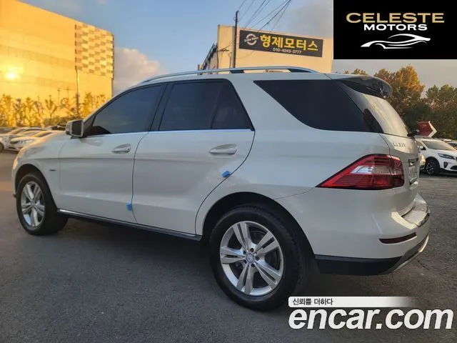 MERCEDES BENZ M-Classe W166 ML350 4MATIC 2012 — photo 7 sur 26
