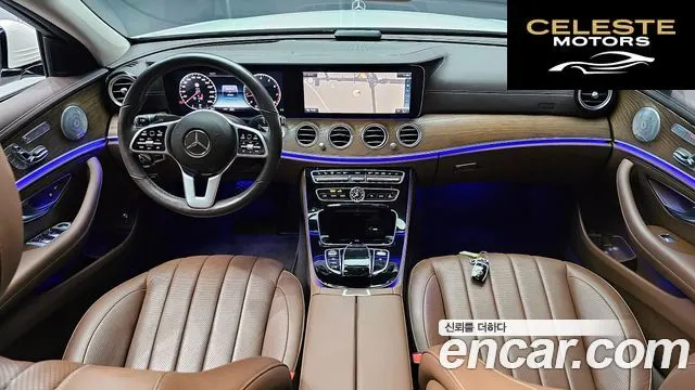 MERCEDES BENZ E-Classe W213 E300 4MATIC Exclusive 2020 — photo 7 sur 20