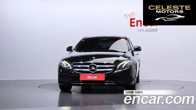 MERCEDES BENZ E-Classe W213 E300 Avantgarde 2019 — photo 3 sur 20