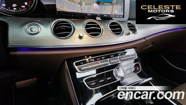 MERCEDES BENZ E-Classe W213 E200 Avantgarde 2018 — photo 15 sur 20