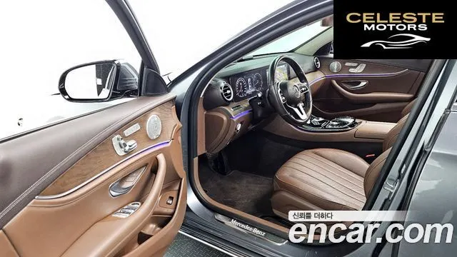 MERCEDES BENZ E-Classe W213 E300 4MATIC Exclusive 2020 — photo 11 sur 20