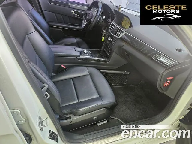 MERCEDES BENZ E-Classe W212 E220 CDI Avantgarde 2013 — photo 19 sur 26