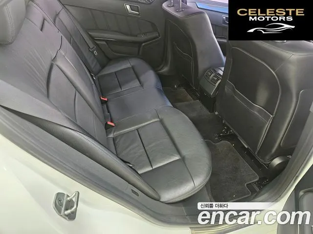 MERCEDES BENZ E-Classe W212 E220 CDI Avantgarde 2013 — photo 20 sur 26