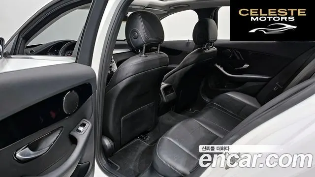 MERCEDES BENZ C-Classe W205 C200 2018 — photo 12 sur 20