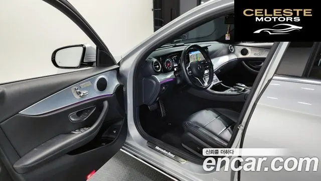 MERCEDES BENZ E-Classe W213 E250 Avantgarde 2020 — photo 10 sur 20