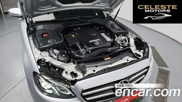 MERCEDES BENZ E-Classe W213 E250 Avantgarde 2020 — photo 6 sur 20