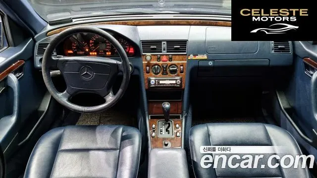 MERCEDES BENZ C-Classe C200 1996 — photo 7 sur 20