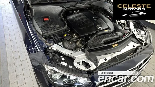 MERCEDES BENZ E-Classe W213 E350 4MATIC Avantgarde 2021 — photo 6 sur 20