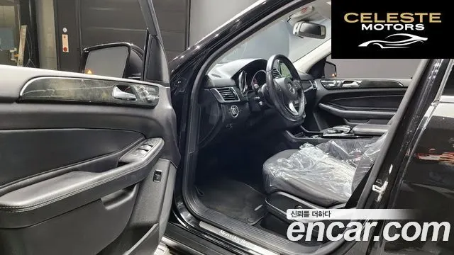MERCEDES BENZ GLE-Classe W166 GLE250 d 4MATIC 2016 — photo 11 sur 20
