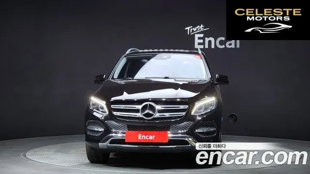 MERCEDES BENZ GLE-Classe W166 GLE250 d 4MATIC 2016 — photo 3 sur 20
