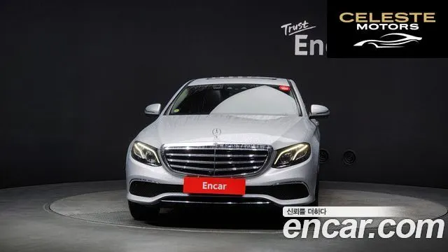 MERCEDES BENZ E-Classe W213 E300 4MATIC Exclusive 2018 — photo 3 sur 20